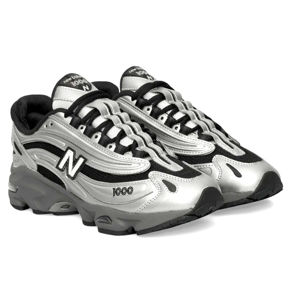 New Balance Other - 🖤 NEW BALANCE 1000 SILVER METALLIC 🩶